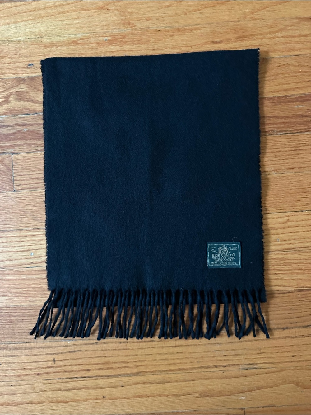 VTG Van Heusen 100% Wool Scarf Made in Italy Charcoal Black Fringed RN 18731